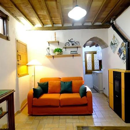 Casetta Nell'angolo Del Corso דירה *
