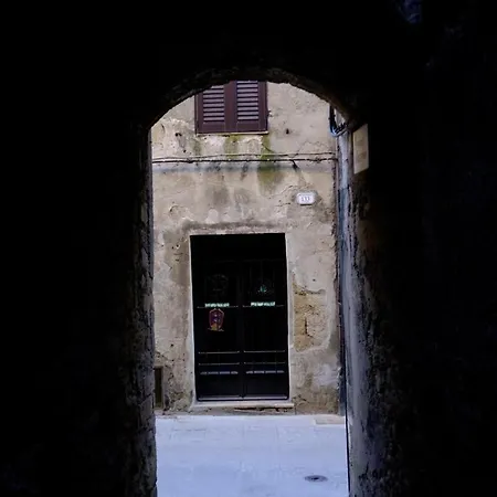 Casetta Nell'angolo Del Corso *